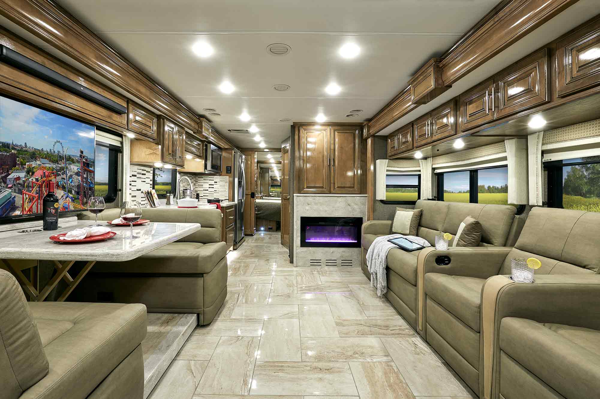 Venetian class a diesel motorhomes thor motor coach