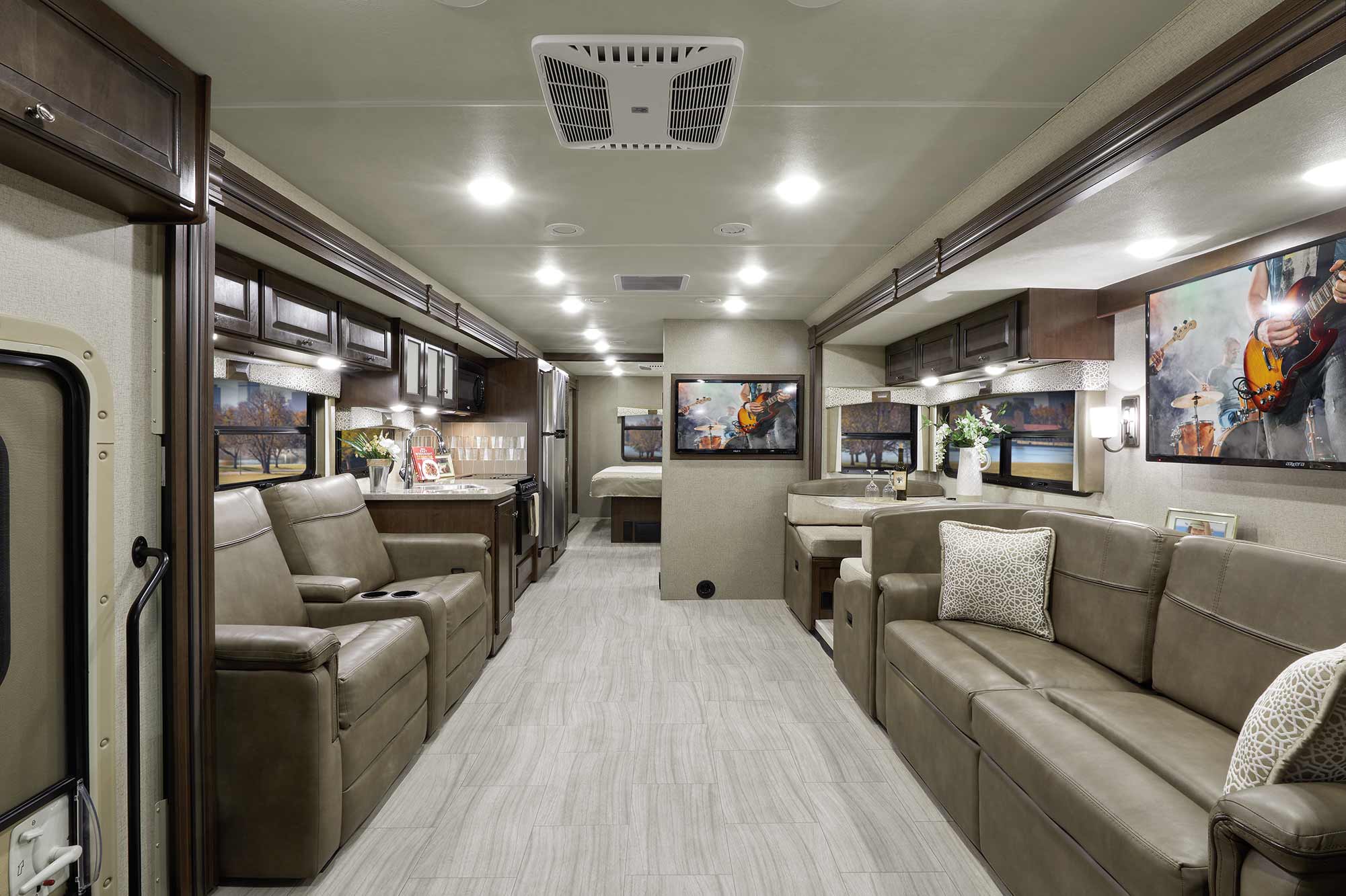 Windsport Class A Motorhomes Thor Motor Coach