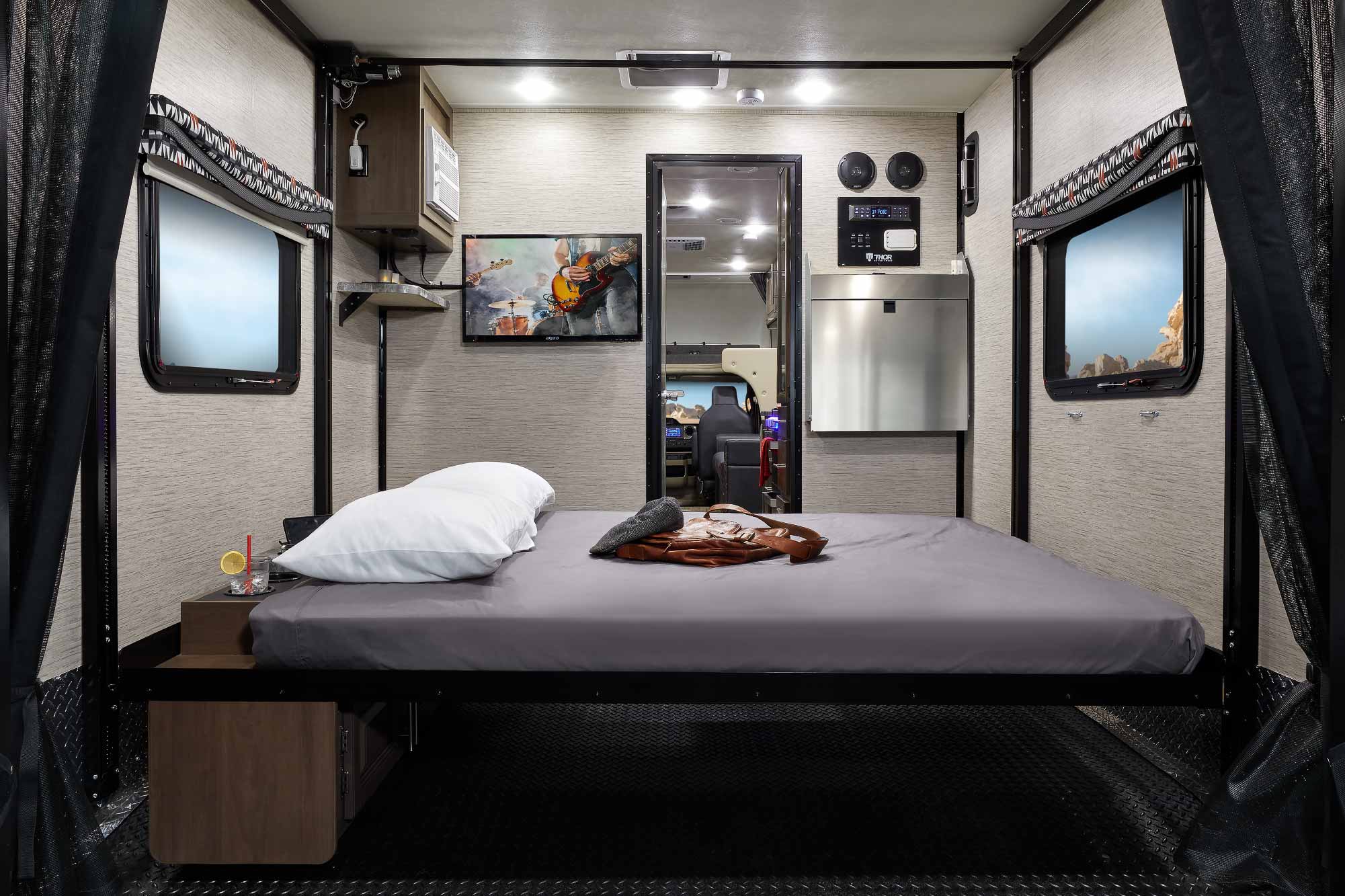 Thor Outlaw Class C Toy Hauler Motorhomes
